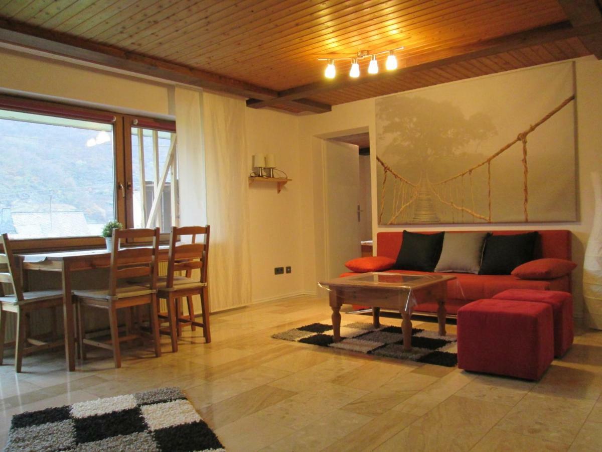 Ferienwohnung Edi Fischer Oberfell Exterior foto
